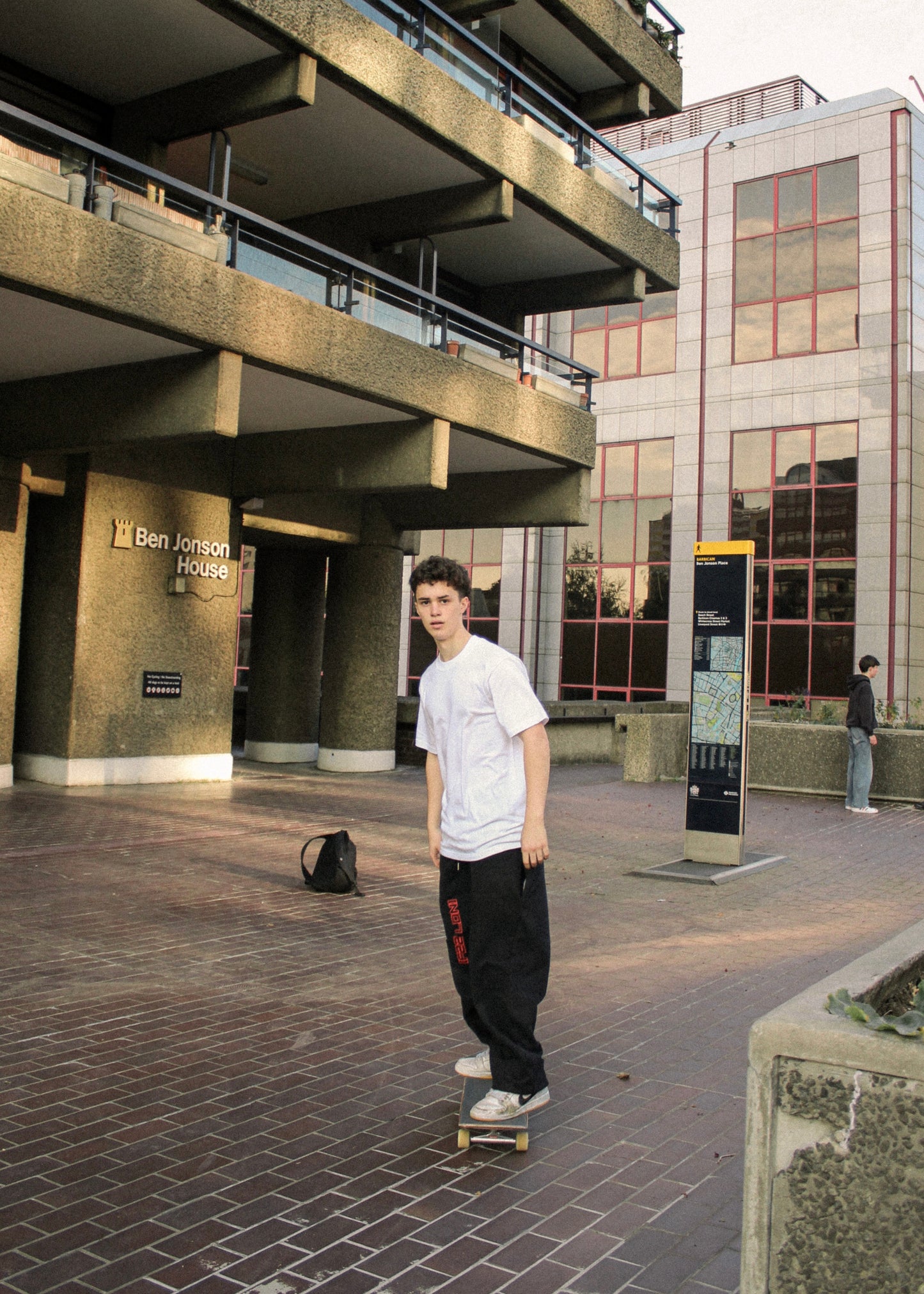 Tribalist Pro Joggers