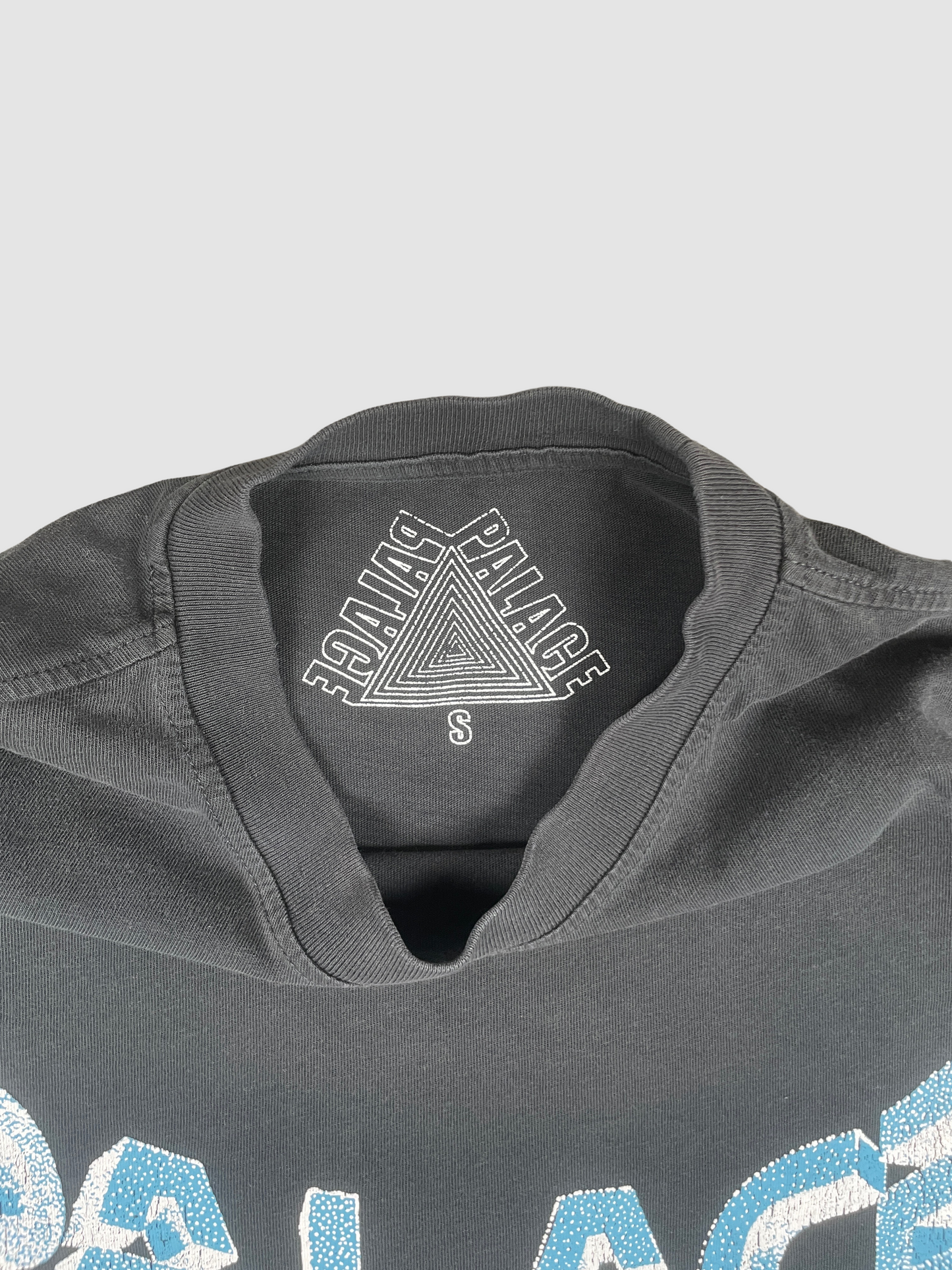 Palace Warp Font T-shirt