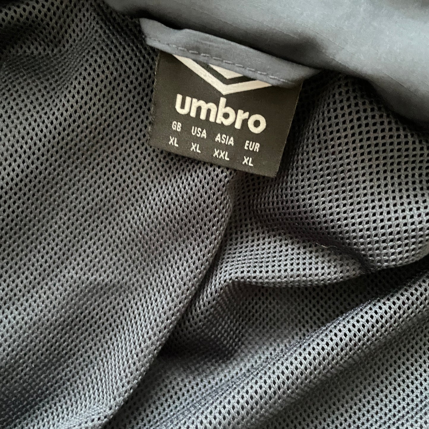 Umbro Vintage Windbreaker