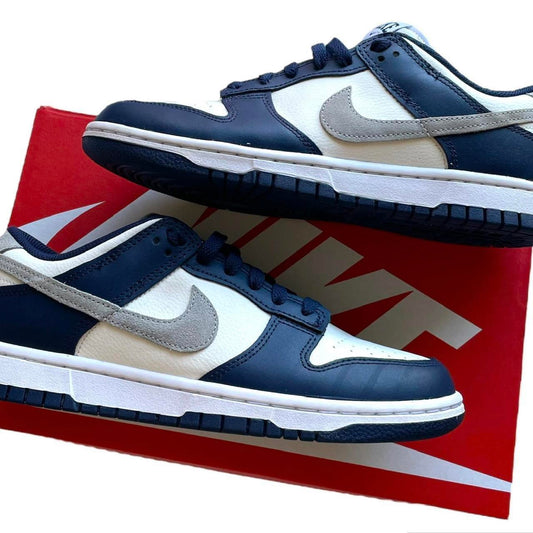 Nike Dunks Midnight Navy